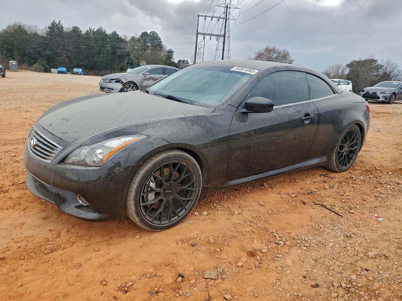 INFINITI G37 SPORT