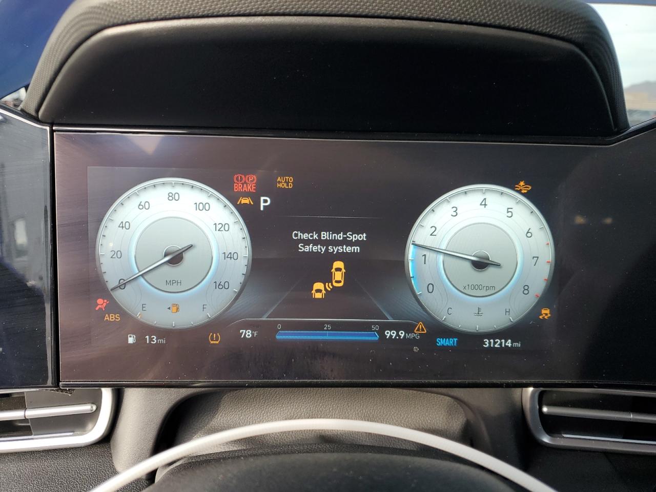 HYUNDAI ELANTRA LIMITED