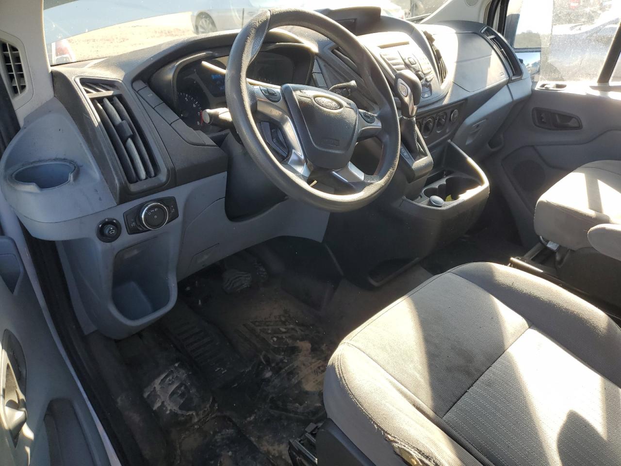 Lot #3312878220 2018 FORD TRANSIT T-