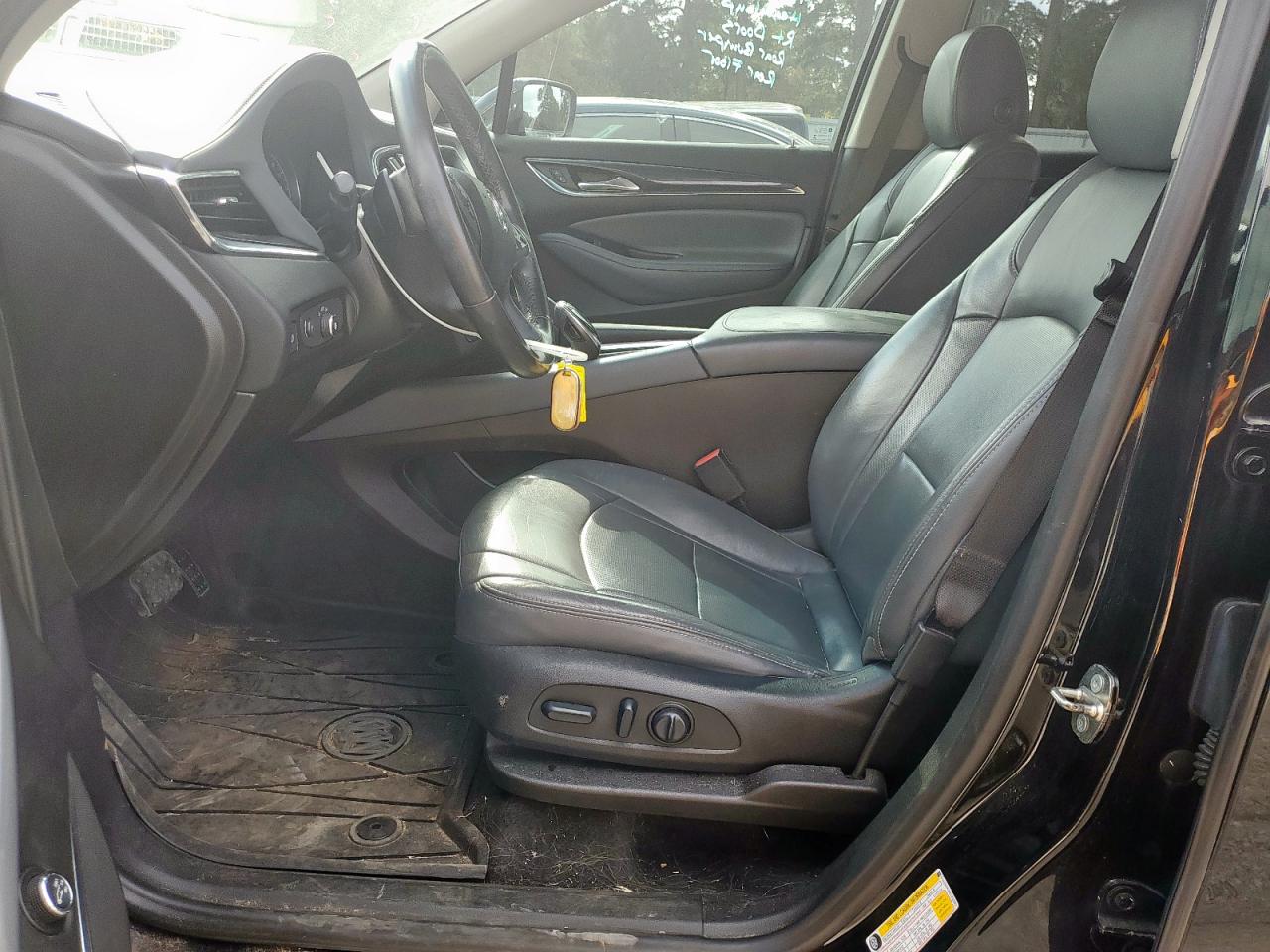 BUICK ENCLAVE ESSENCE