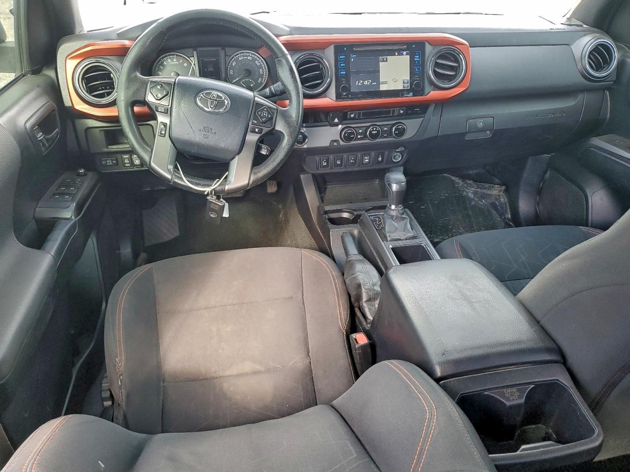 TOYOTA TACOMA DOUBLE CAB