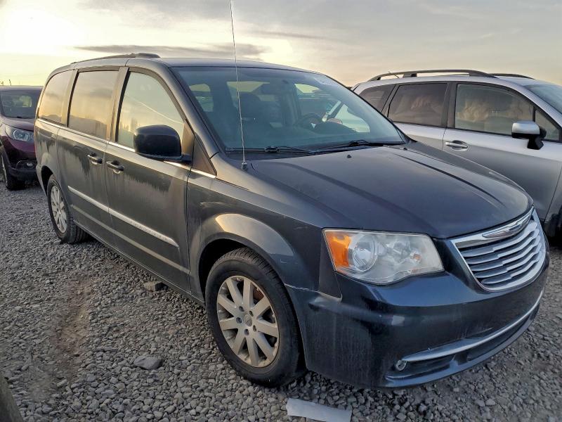 2013 CHRYSLER TOWN & COU #3301853957