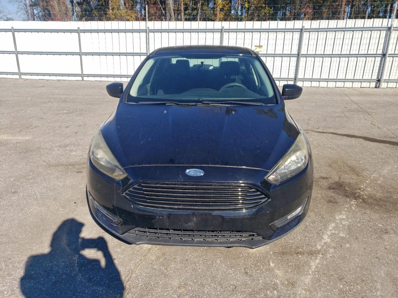 Lot #3305325303 2018 FORD FOCUS SE