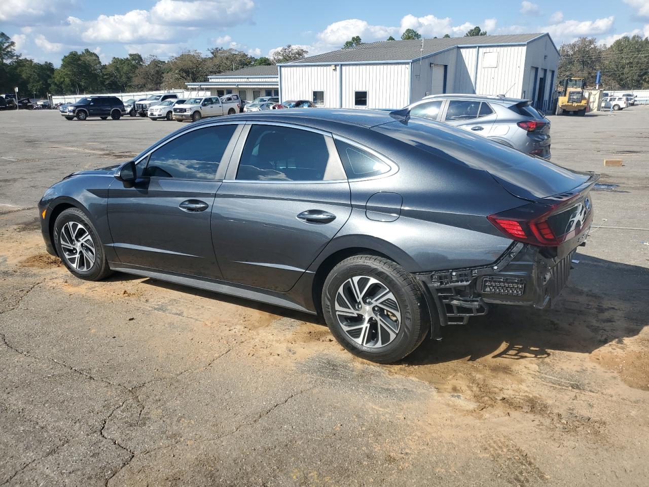 HYUNDAI SONATA HYBRID