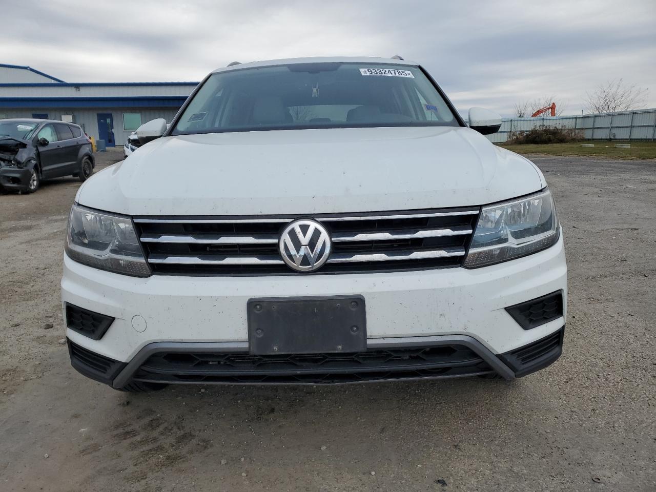 VOLKSWAGEN TIGUAN SE