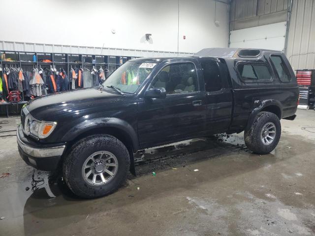 Global Auto Auctions: 2004 TOYOTA TACOMA XTR