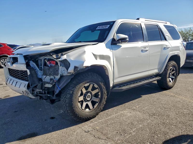 2017 TOYOTA 4RUNNER SR #3301964450