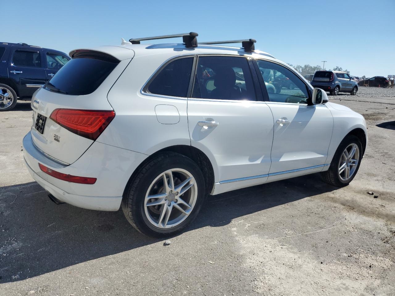 AUDI Q5 PREMIUM PLUS