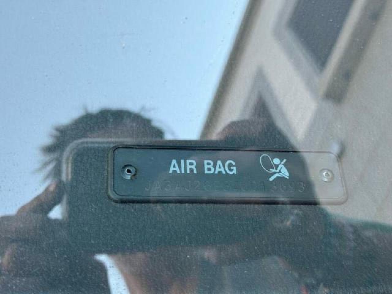 Lot #3279502241 2004 MITSUBISHI LANCER ES