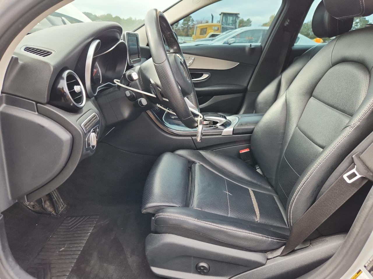 MERCEDES-BENZ C-CLASS 300