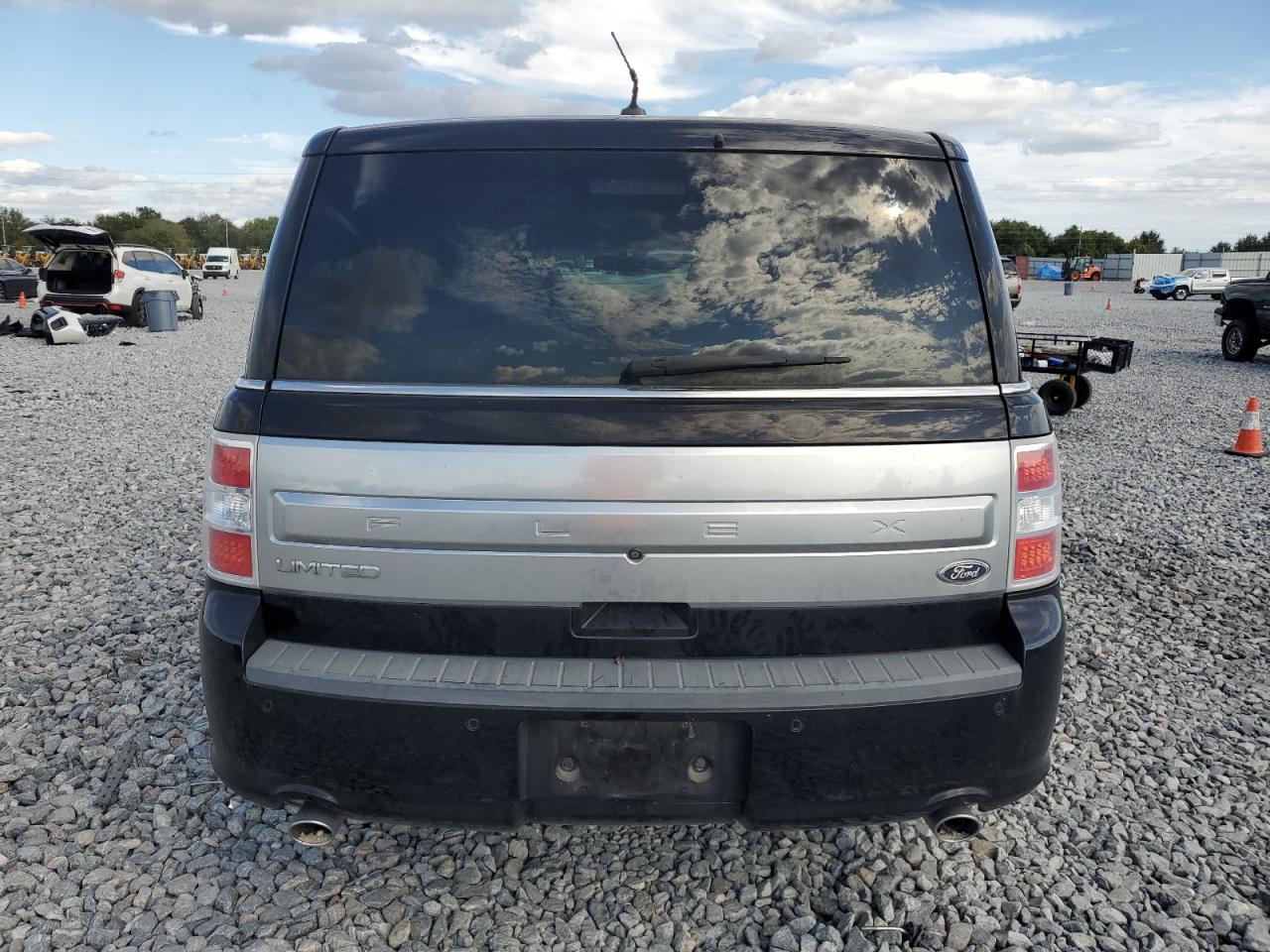 FORD FLEX LIMITED