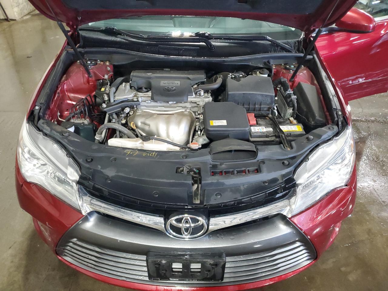 TOYOTA CAMRY LE
