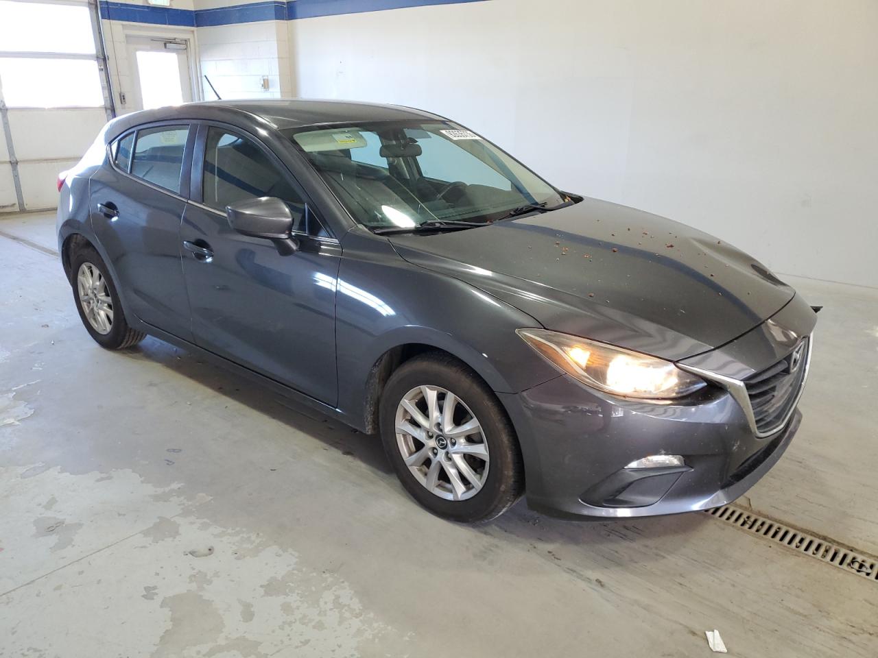 MAZDA 3 TOURING