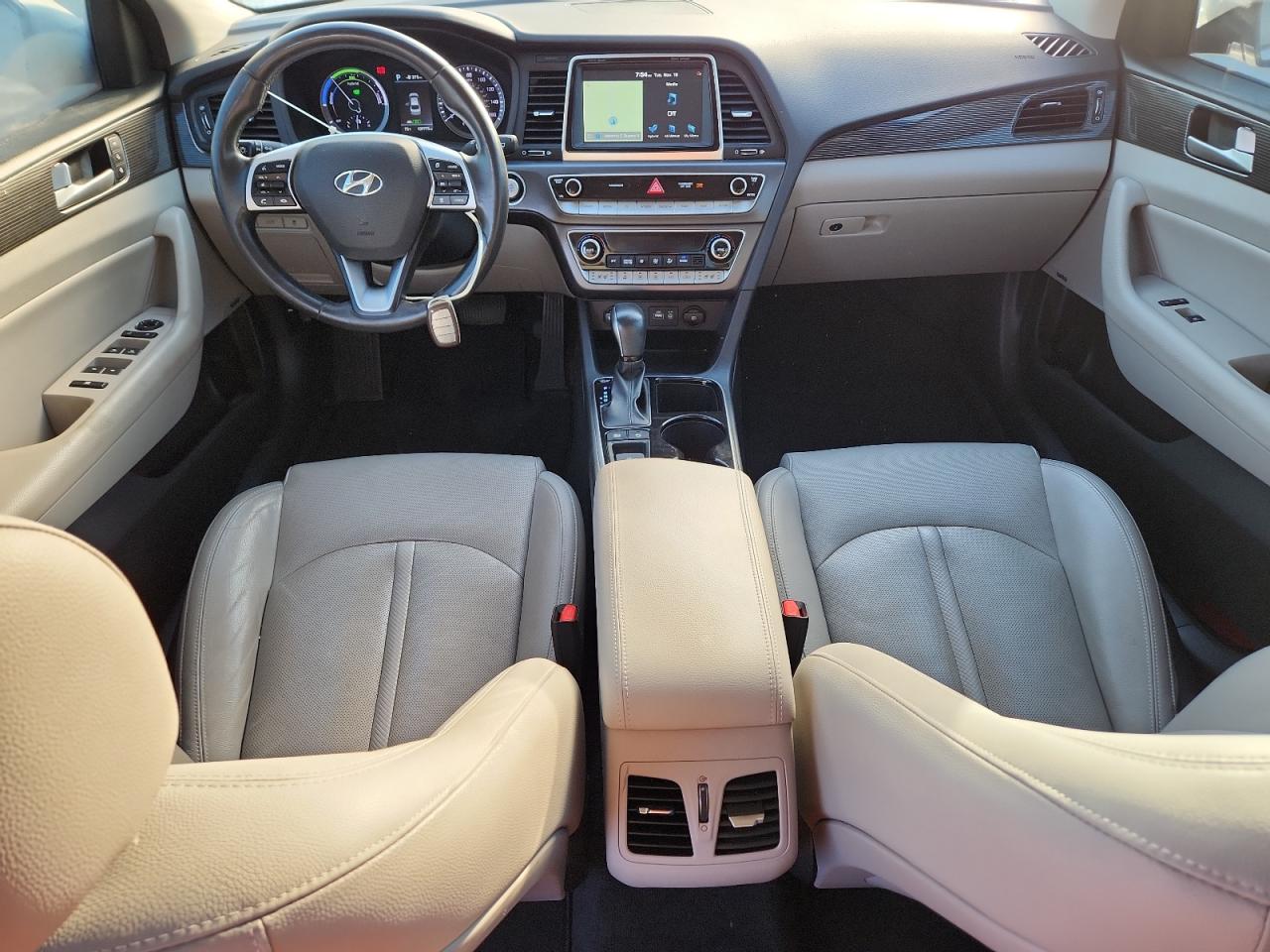 HYUNDAI SONATA HYBRID