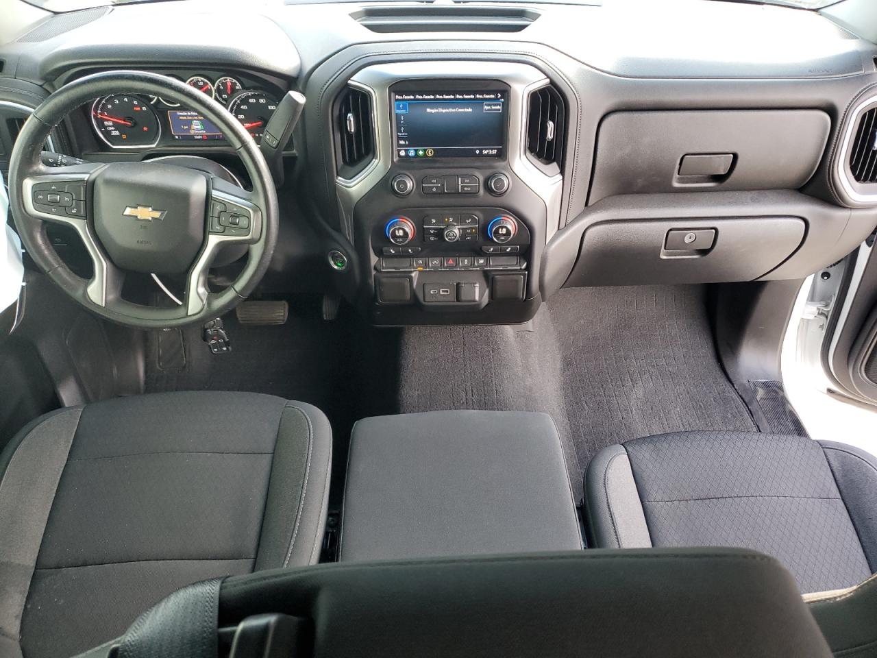 CHEVROLET SILVERADO C1500 LT