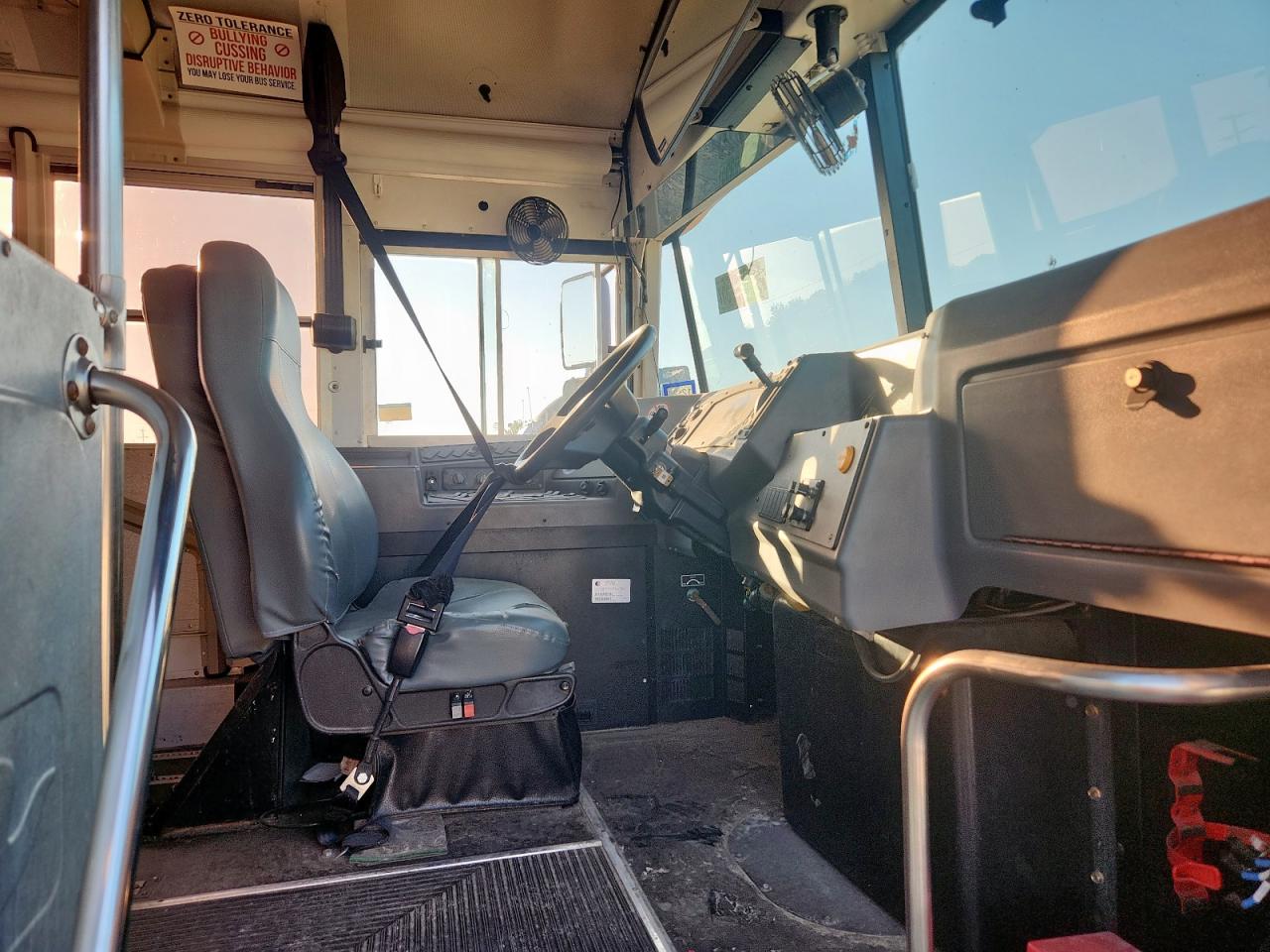 Lot #3305292312 2012 BLUE BIRD SCHOOL BUS