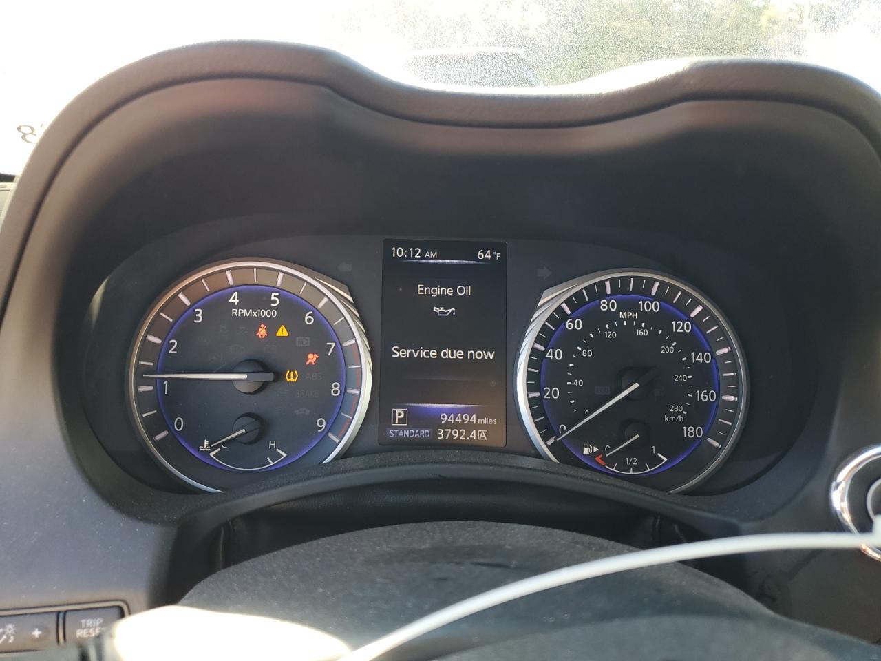 INFINITI Q60 LUXE 300