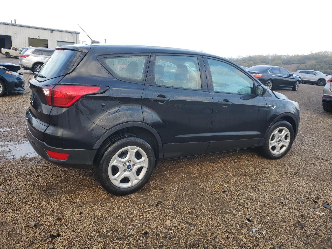 FORD ESCAPE S