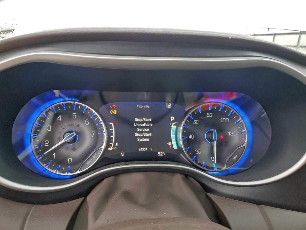 CHRYSLER PACIFICA TOURING L PLUS