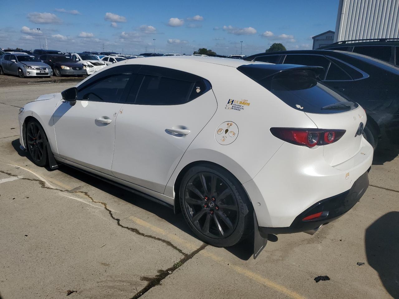 MAZDA 3 PREMIUM PLUS