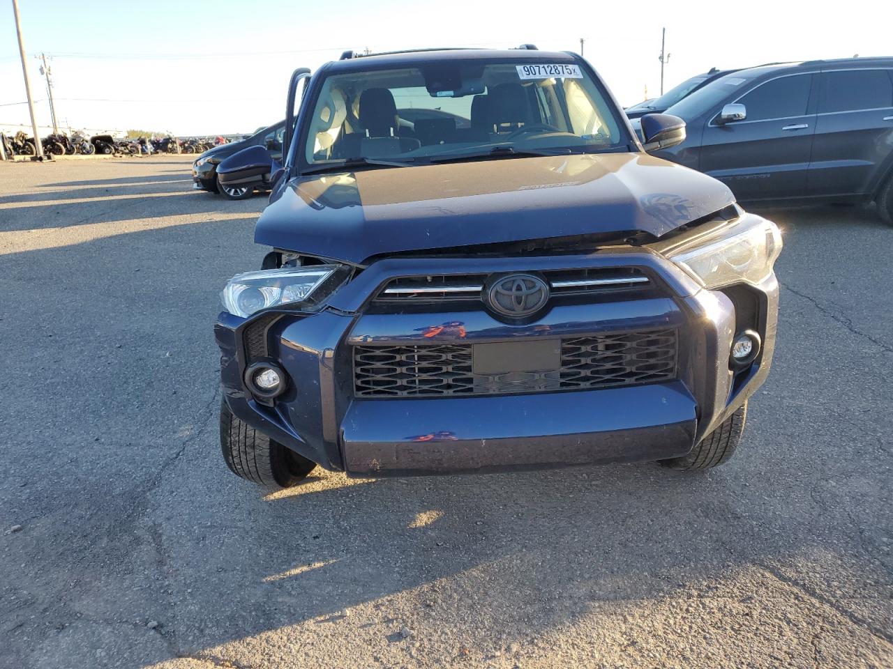 TOYOTA 4RUNNER SR5/SR5 PREMIUM