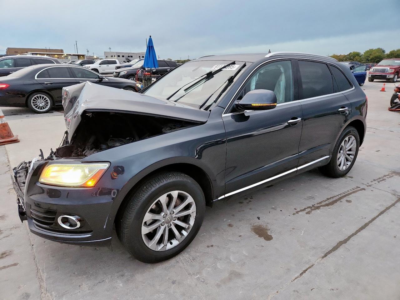 AUDI Q5 PREMIUM PLUS
