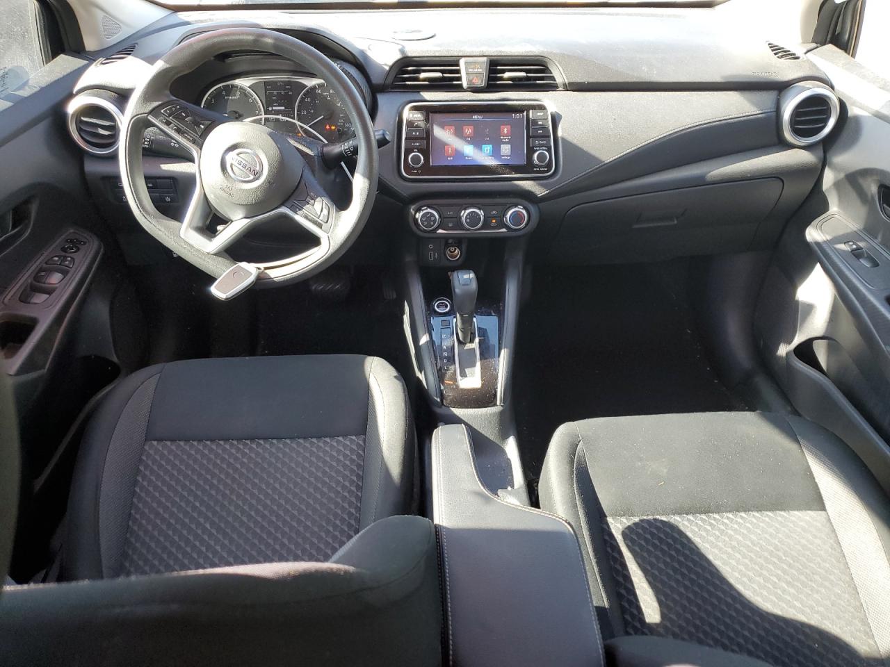 NISSAN VERSA S