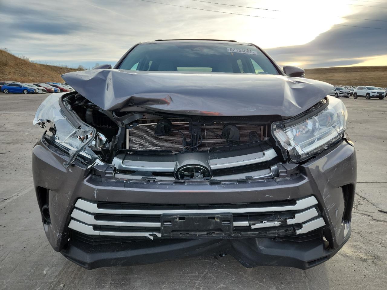 TOYOTA HIGHLANDER LE