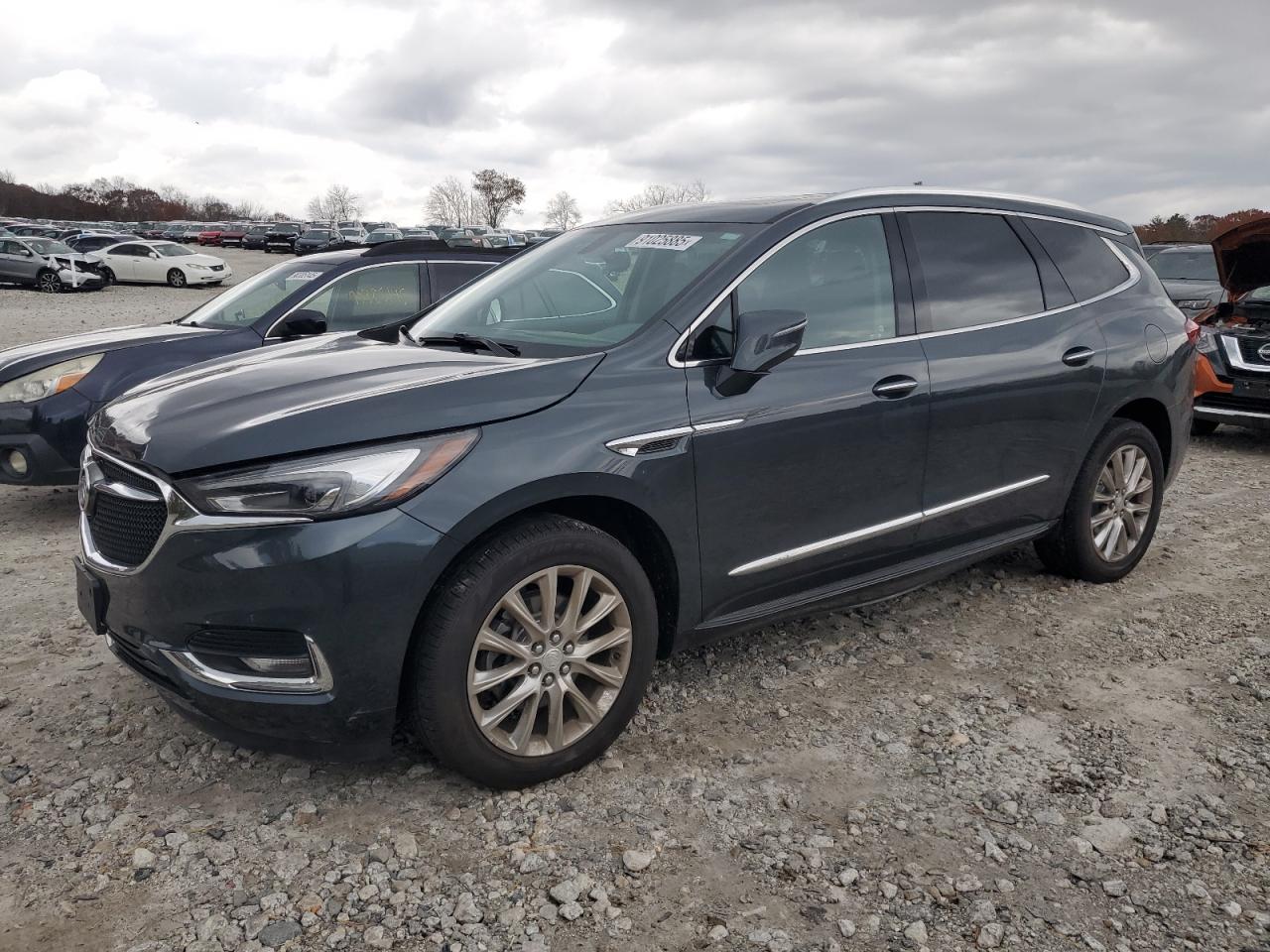 BUICK ENCLAVE ESSENCE
