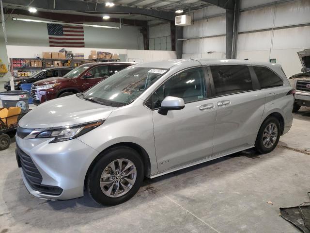 2021 TOYOTA SIENNA LE #3304587449