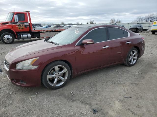 NISSAN MAXIMA S