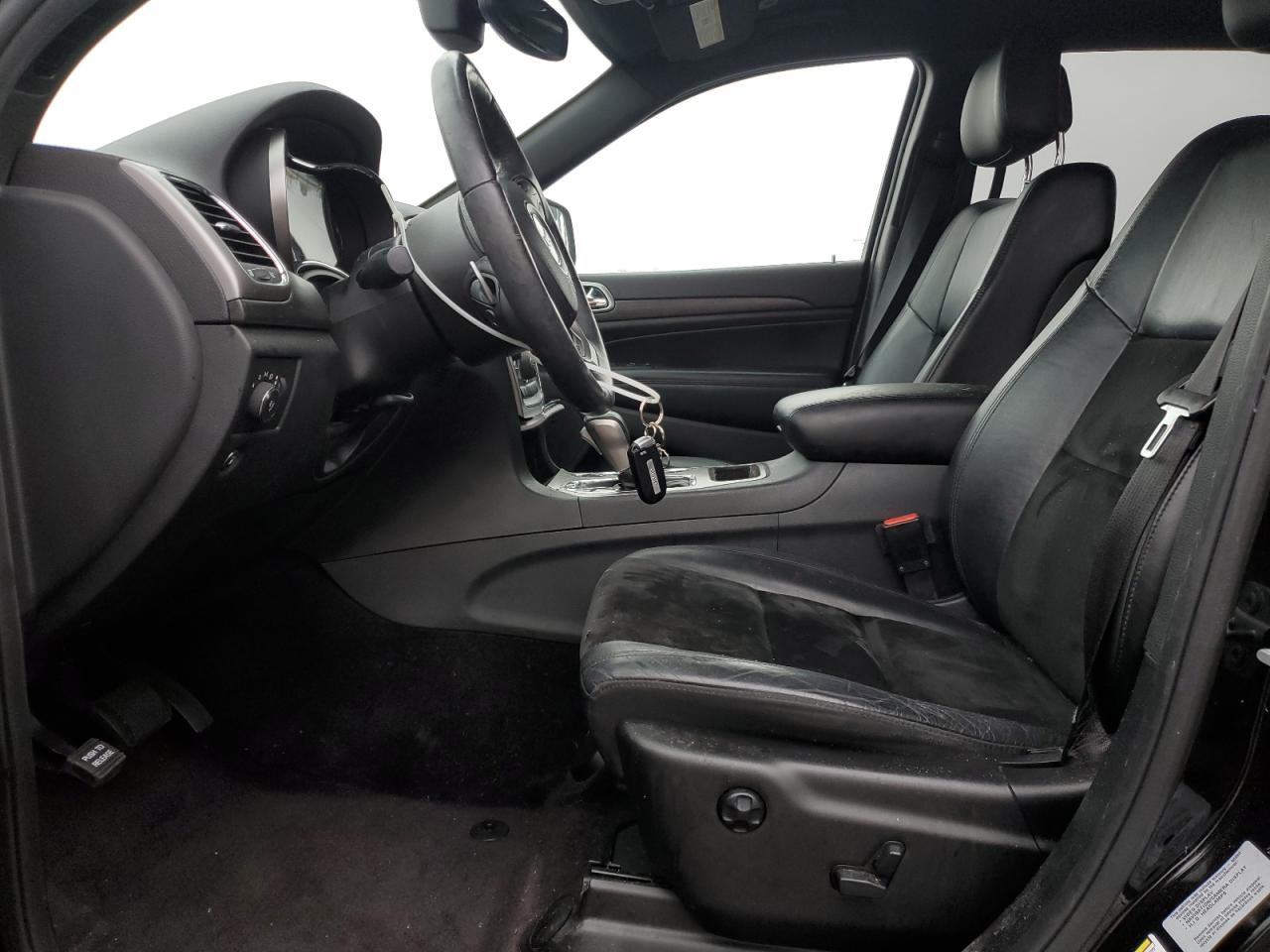 JEEP GRAND CHEROKEE LAREDO