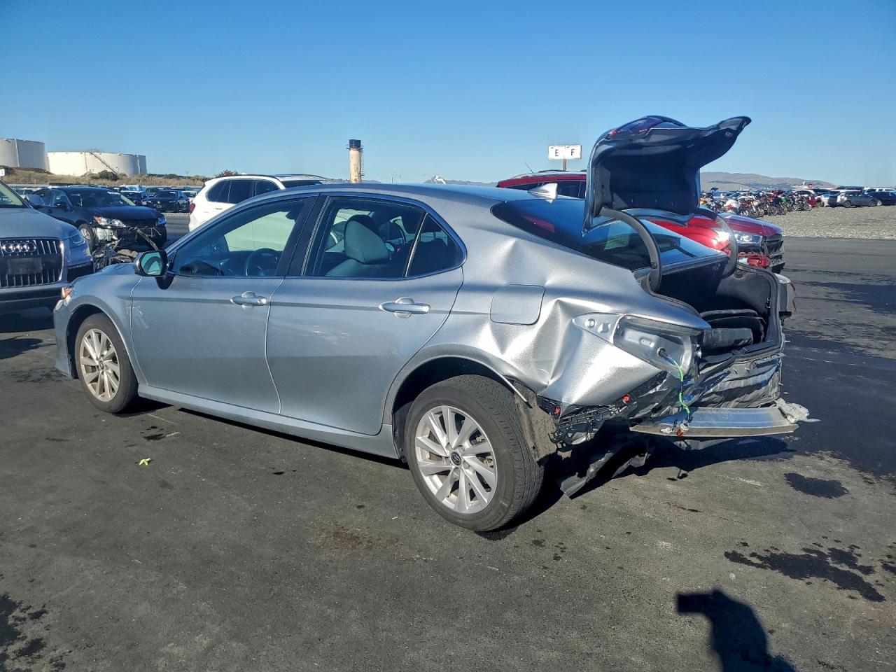 Lot #3317088001 2023 TOYOTA CAMRY LE