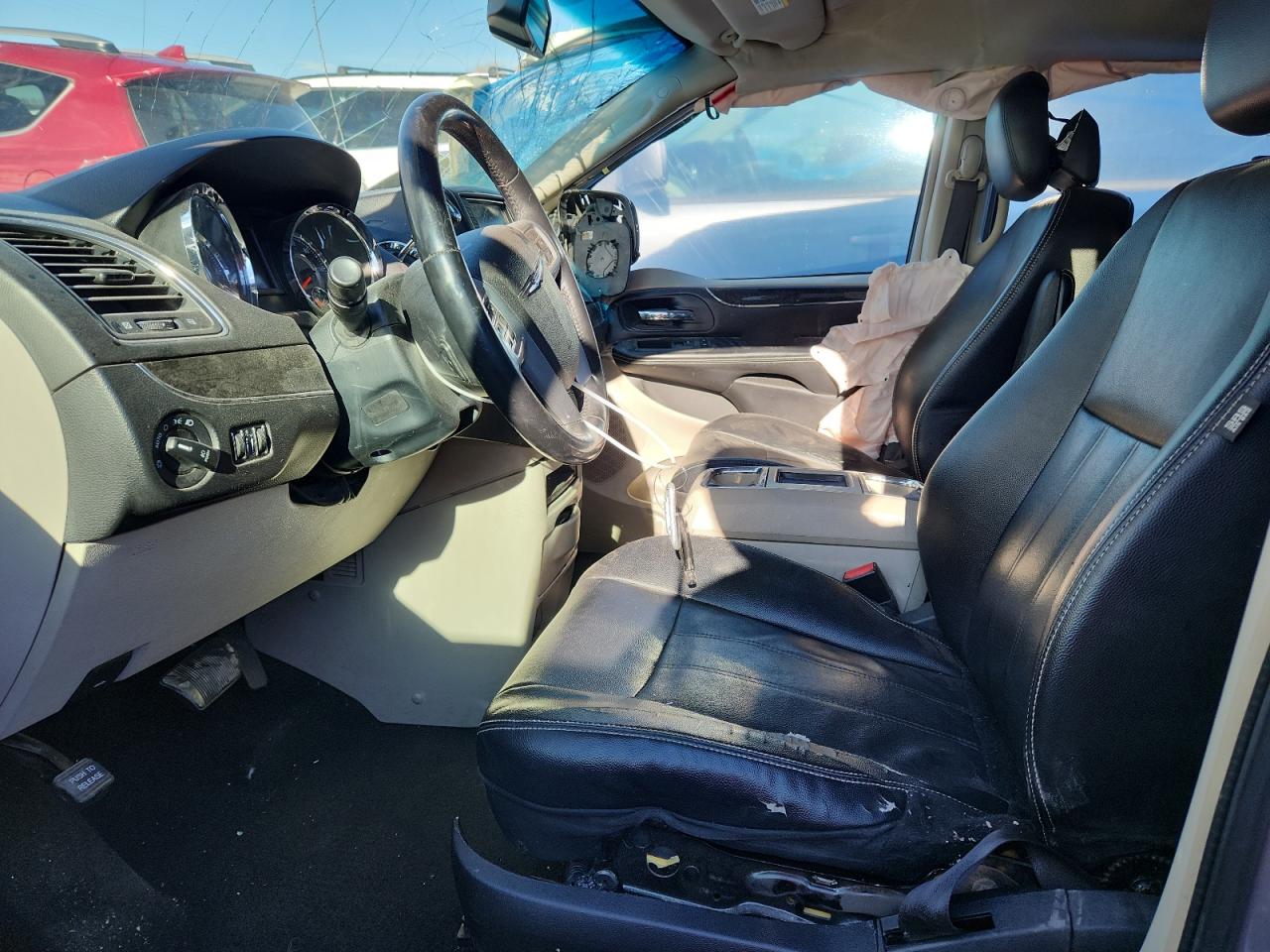 CHRYSLER TOWN & COUNTRY TOURING