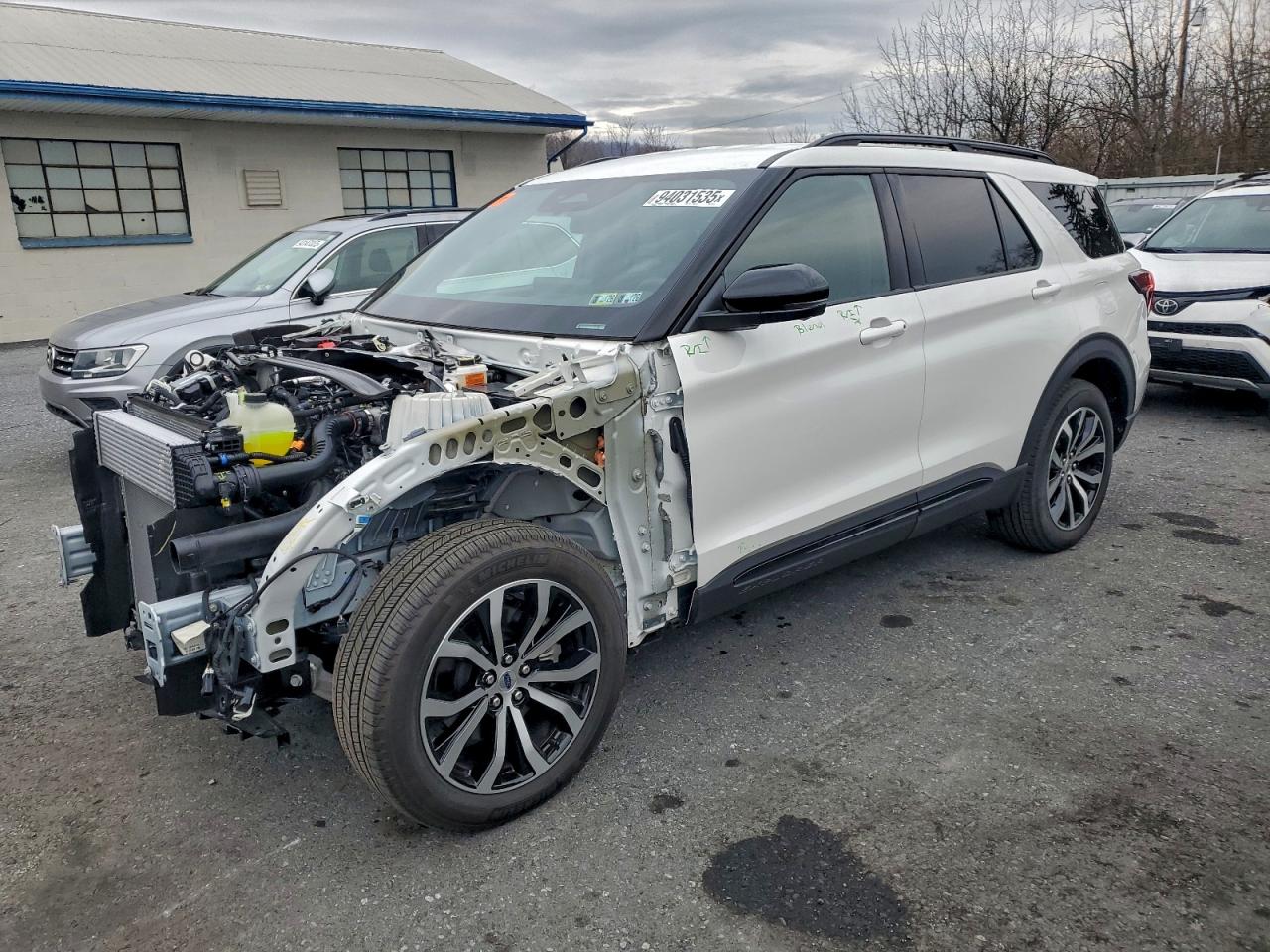 FORD EXPLORER ST-LINE