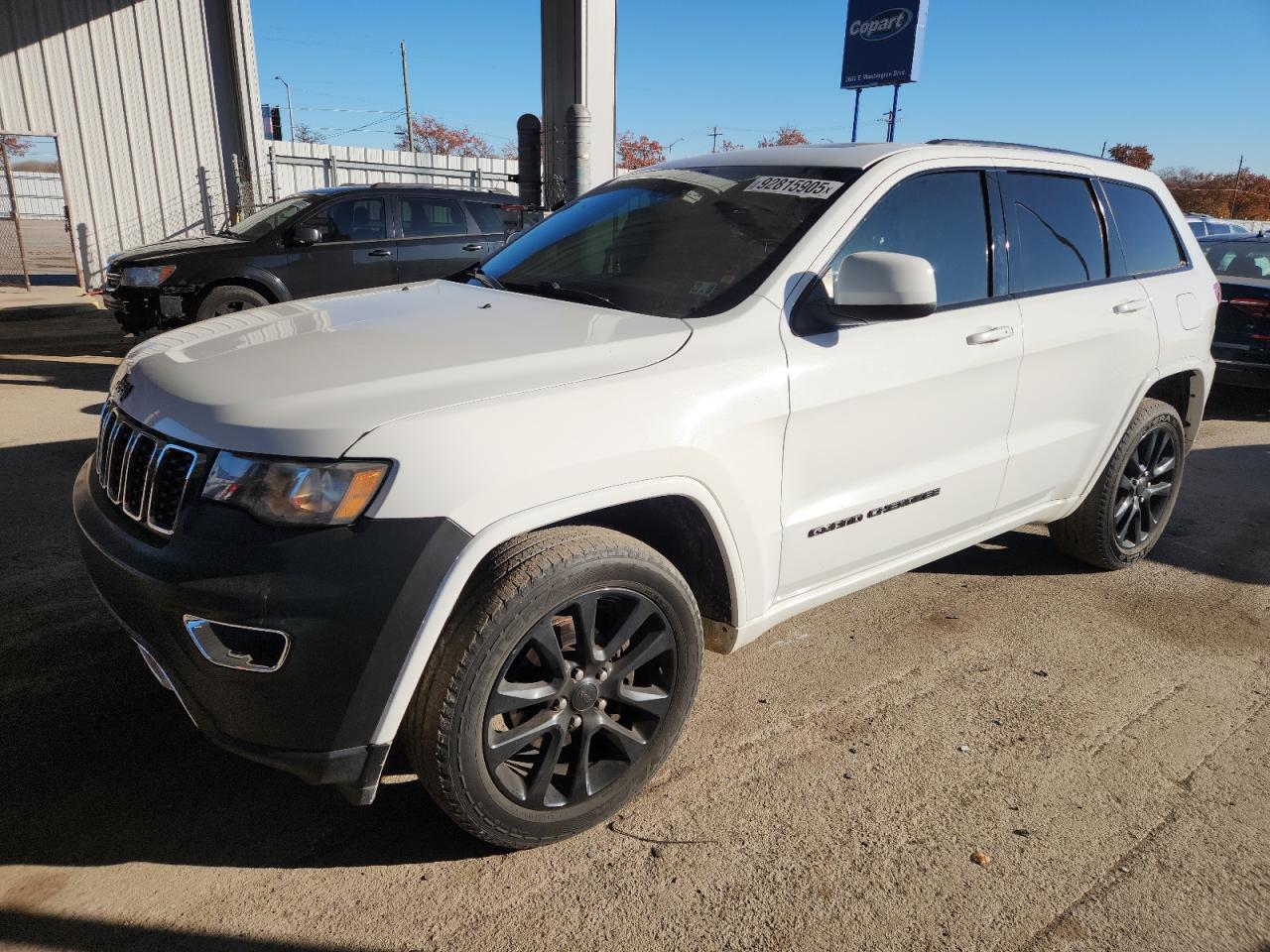 JEEP GRAND CHEROKEE LAREDO