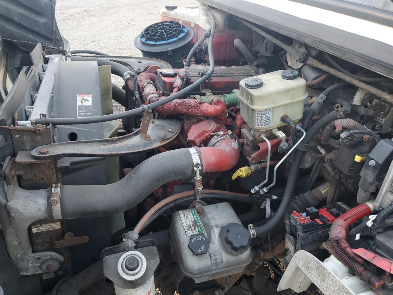 Lot #3291492918 2015 FREIGHTLINER M2