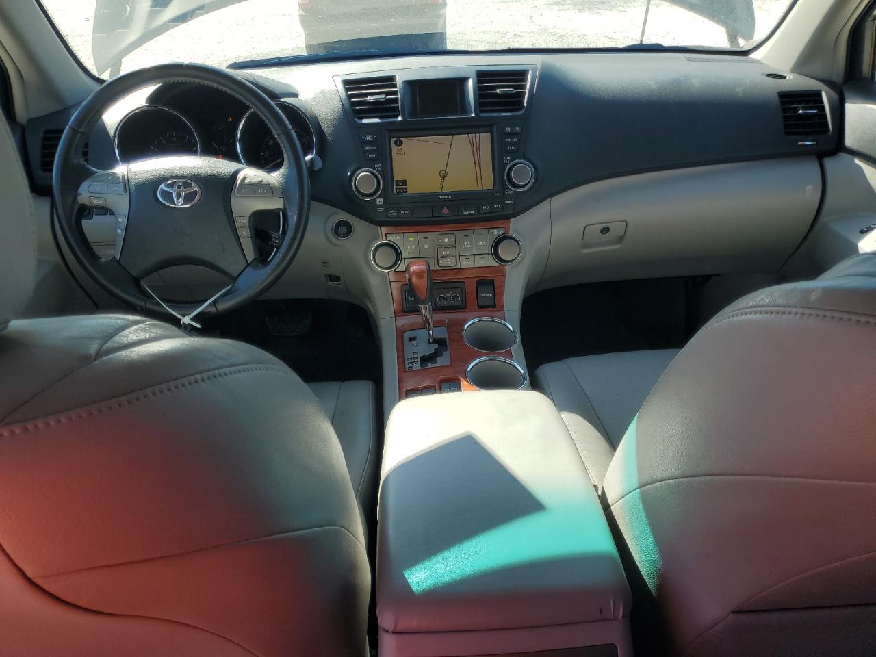 Lot #3297115518 2008 TOYOTA HIGHLANDER