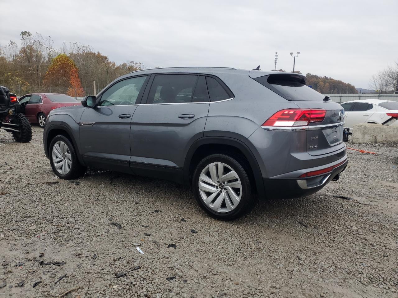 VOLKSWAGEN ATLAS CROSS SPORT SE