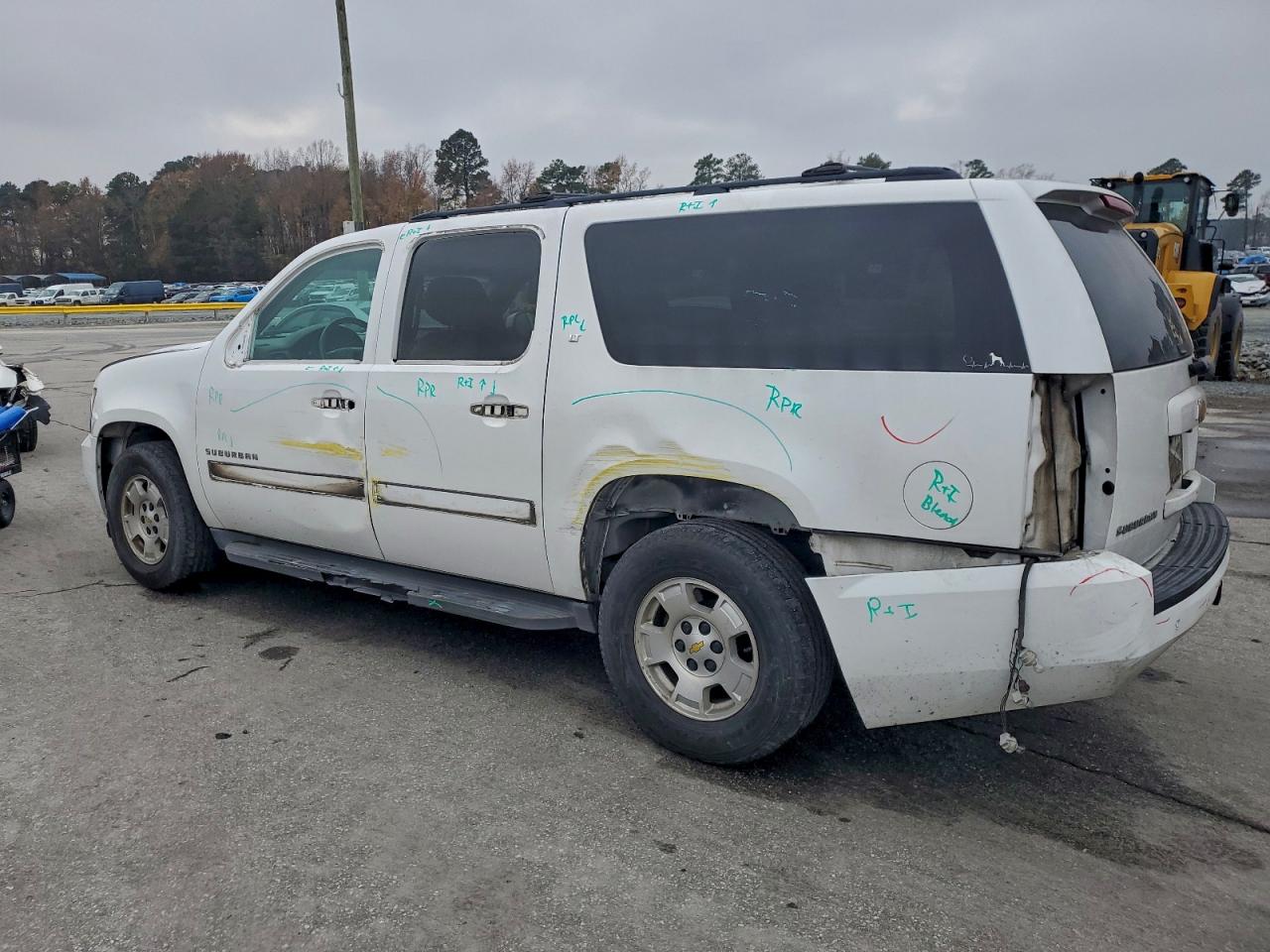 CHEVROLET SUBURBAN C1500 LT