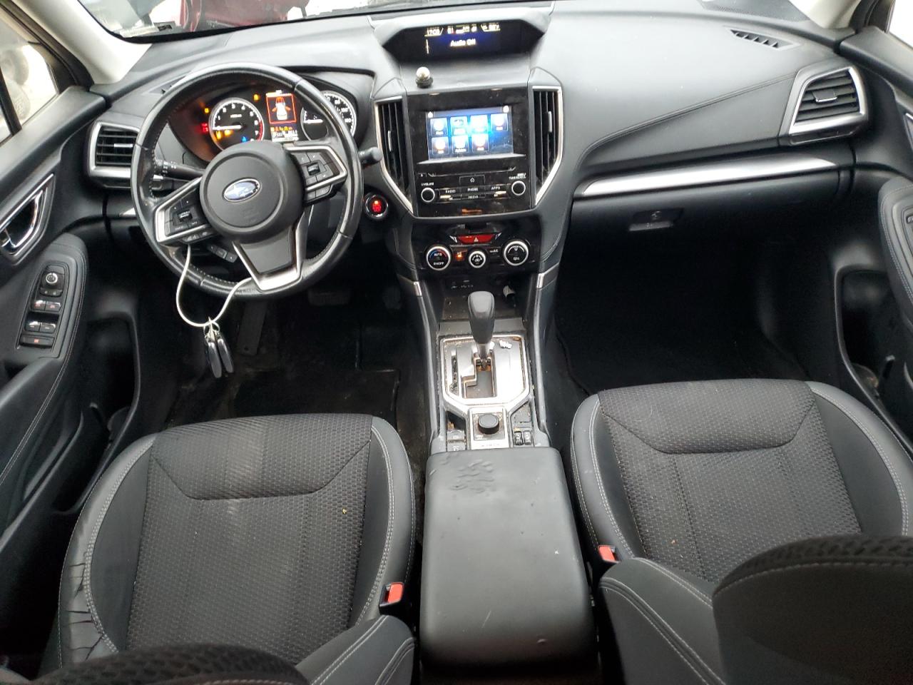 SUBARU FORESTER PREMIUM