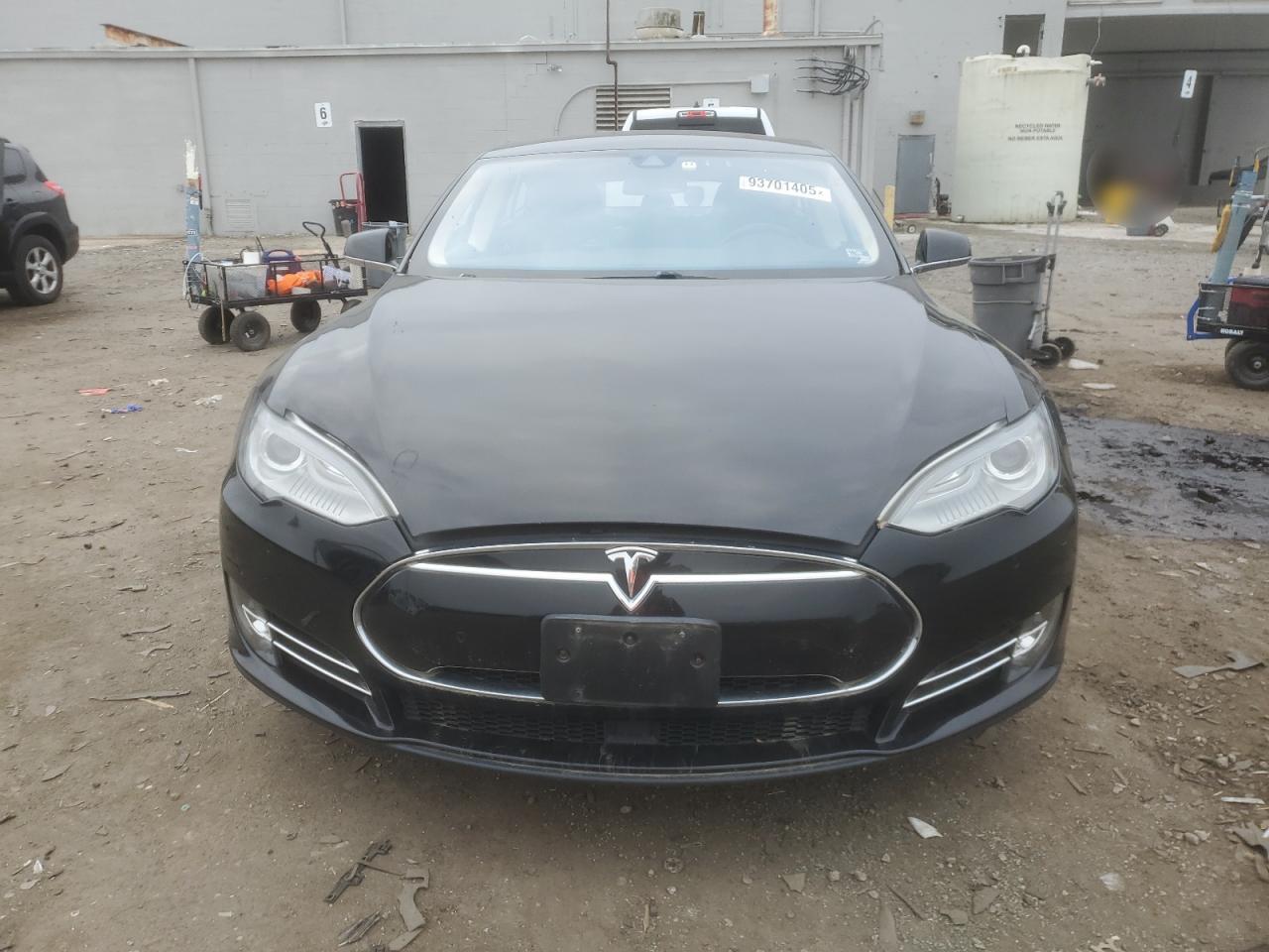 TESLA MODEL S 60
