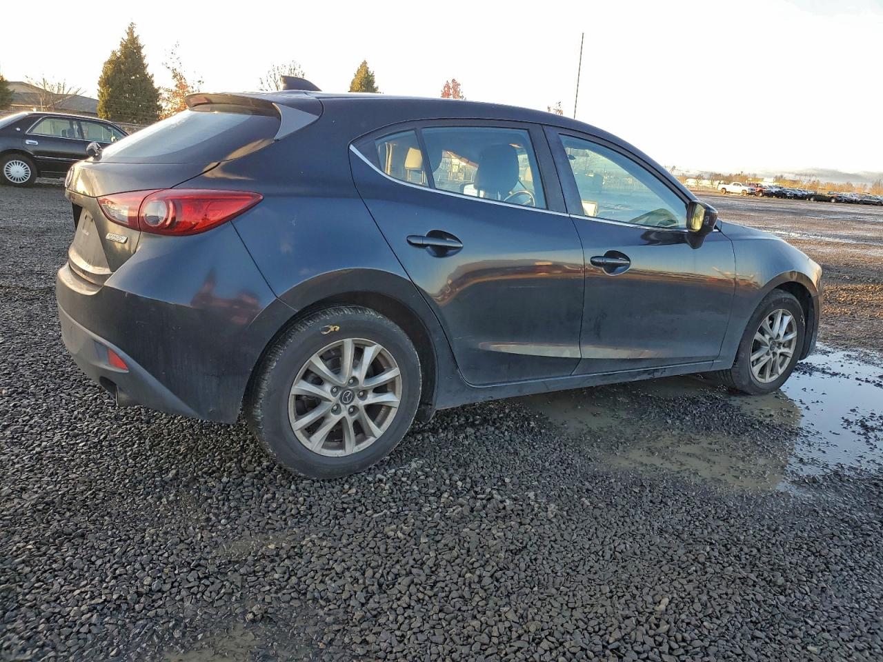 MAZDA 3 GRAND TOURING