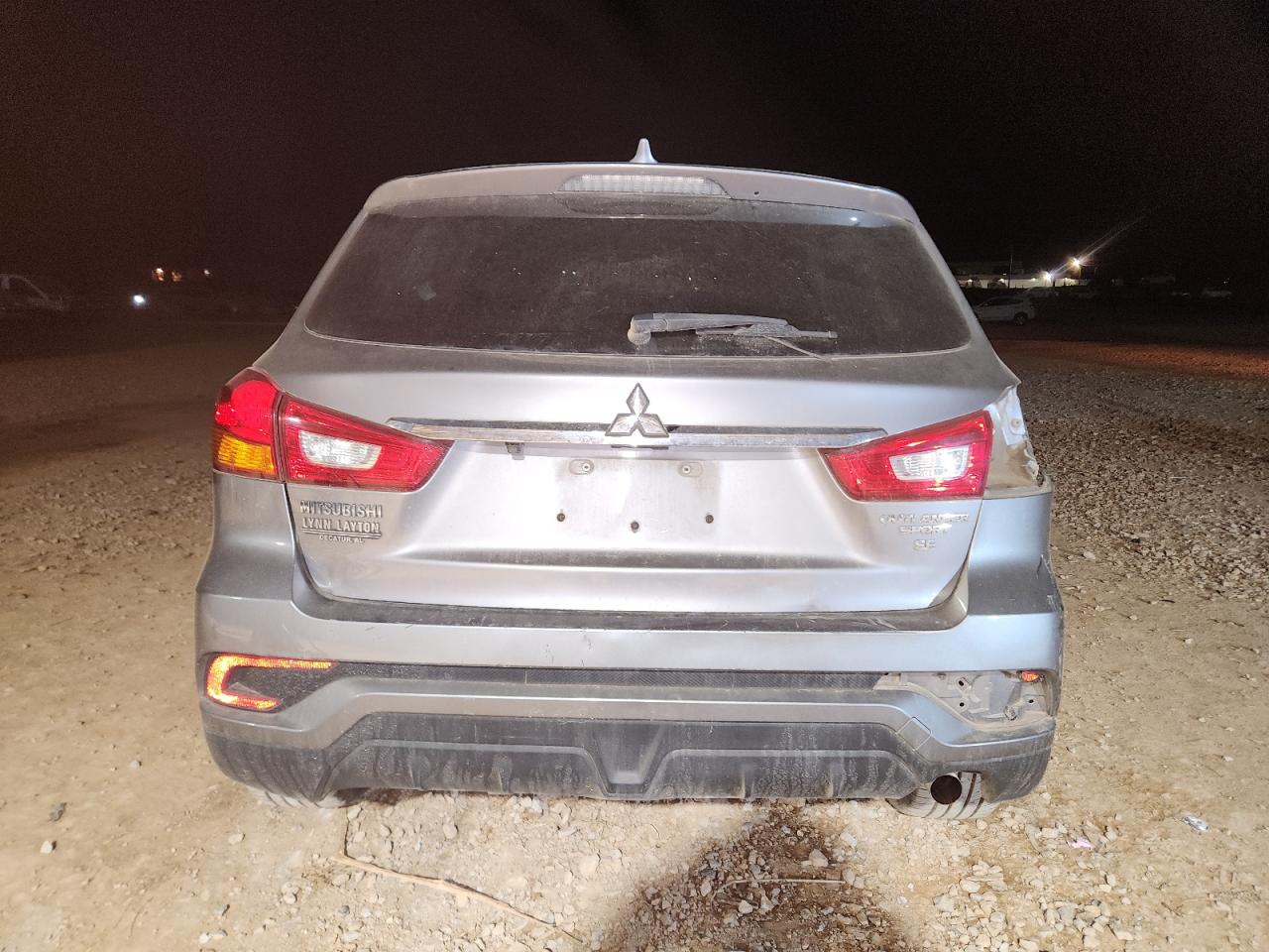 MITSUBISHI OUTLANDER ES