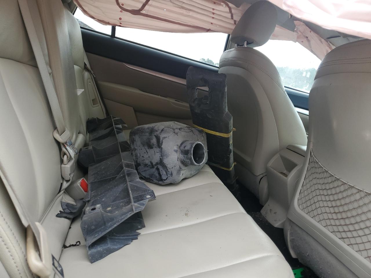 SUBARU OUTBACK 2.5I PREMIUM