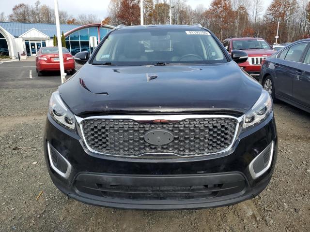 2017 KIA SORENTO LX - 5XYPG4A39HG273924