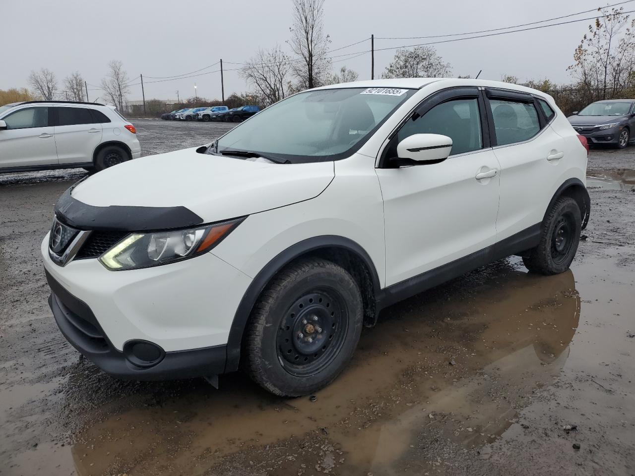 NISSAN ROGUE SPORT S