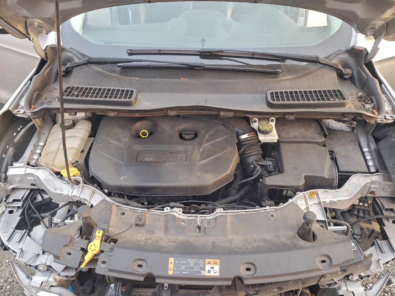 FORD ESCAPE TITANIUM