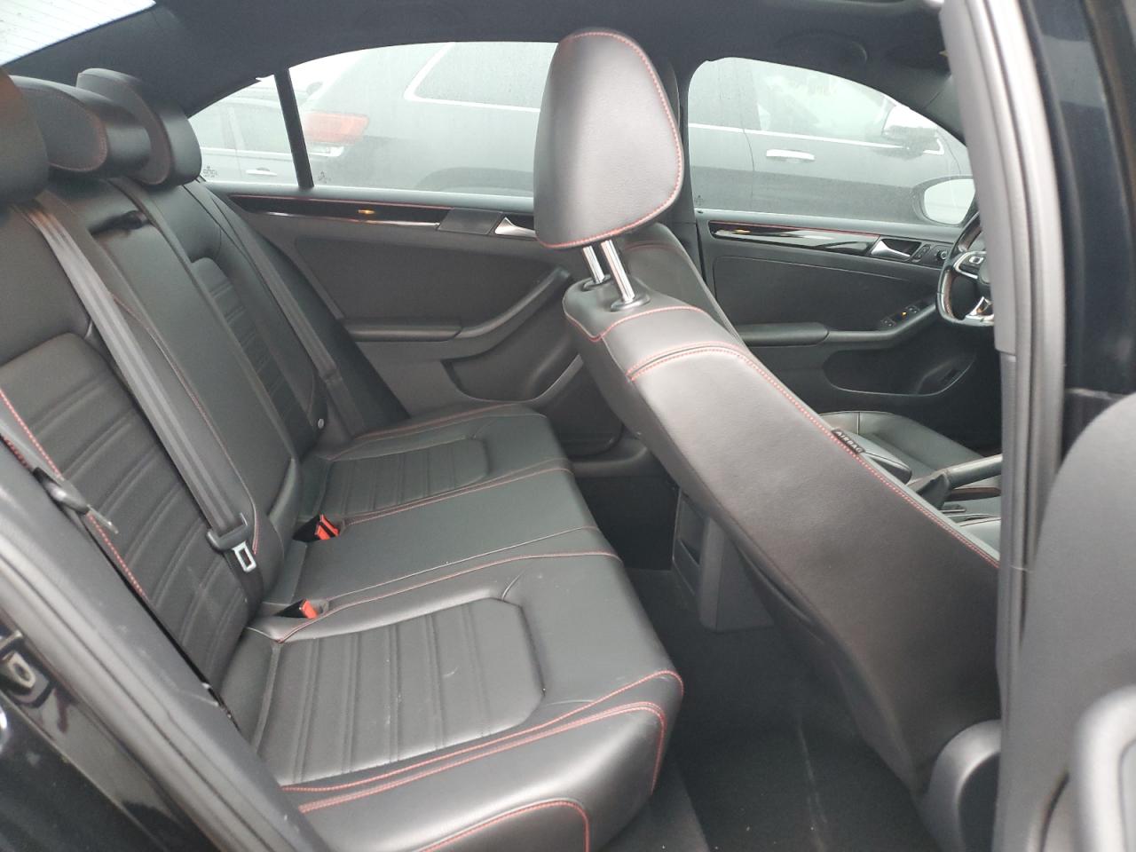 VOLKSWAGEN JETTA GLI