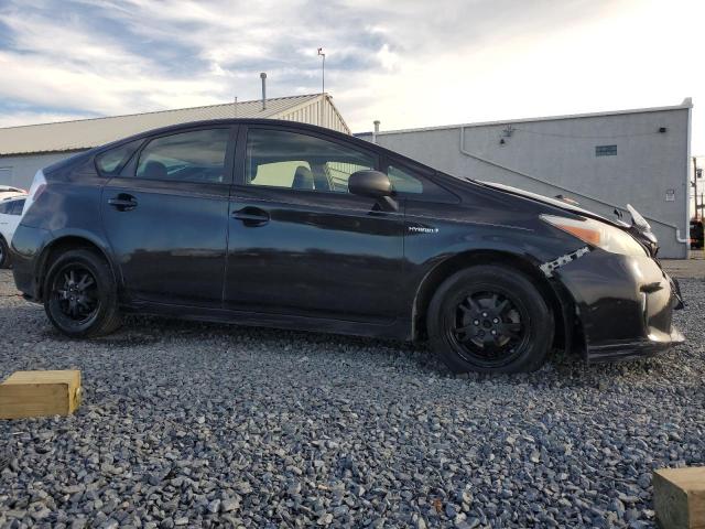 2014 TOYOTA PRIUS #3309558572